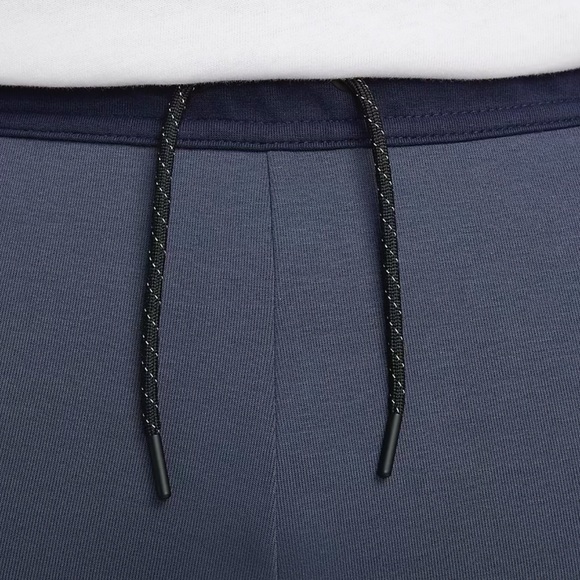 Nike Tech Fleece Jogger Pant - Picture 7 of 7